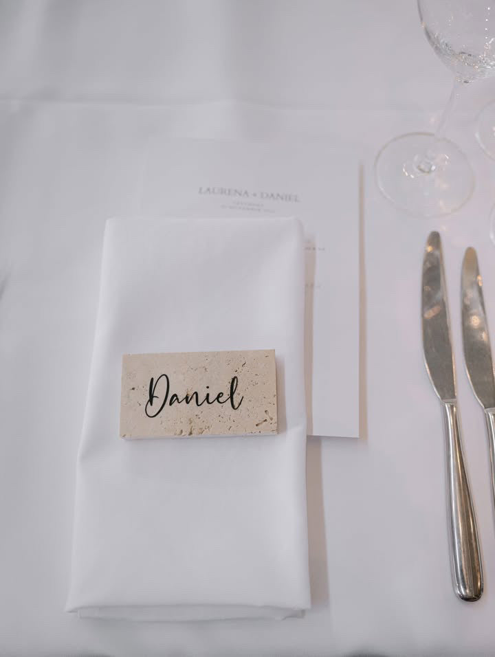 Natural Stone Place Cards – Personalised Wedding Guest Name Cards